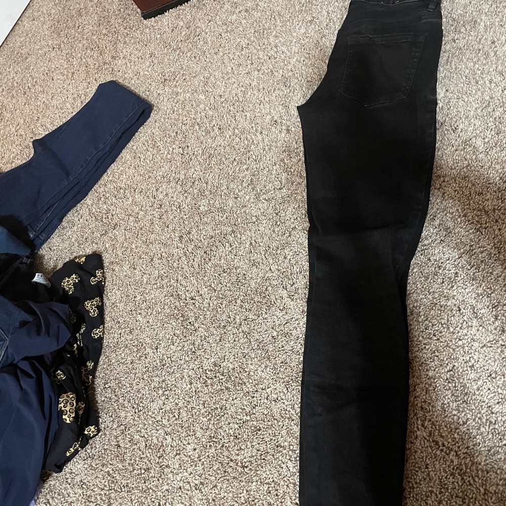 Garage Ripped Black Jeans